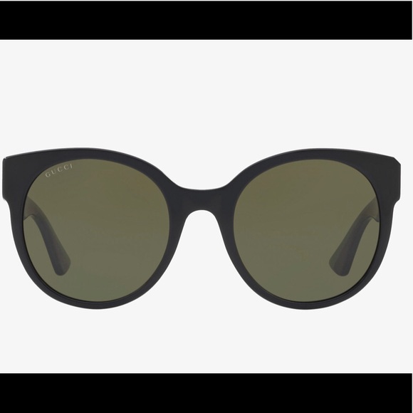 Gucci Accessories - Gucci sunglasses